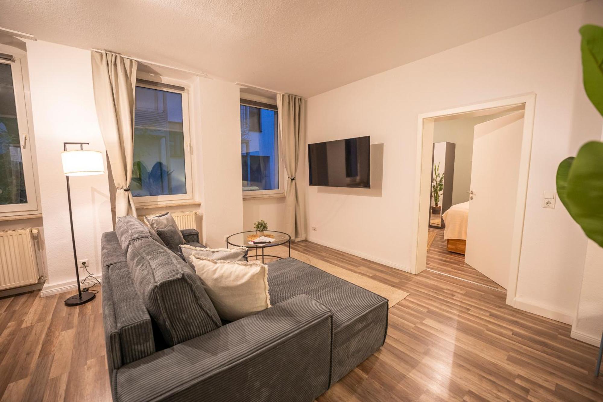 Rr - Spacious Apartments - Central - Parking Magdeburg Exterior photo